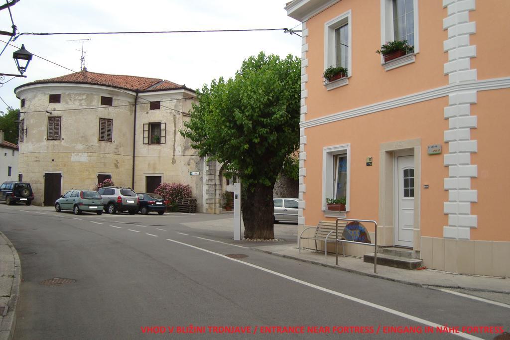 Apartment Thomas Vipava Exterior foto
